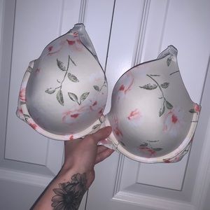 Victoria Secret Bra